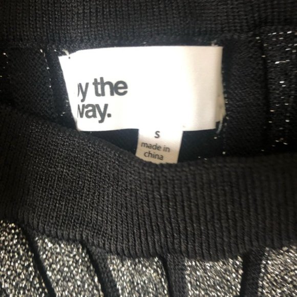 NWT Revolve by the way. Evelyn Metallic Mini - Picture 5 of 7